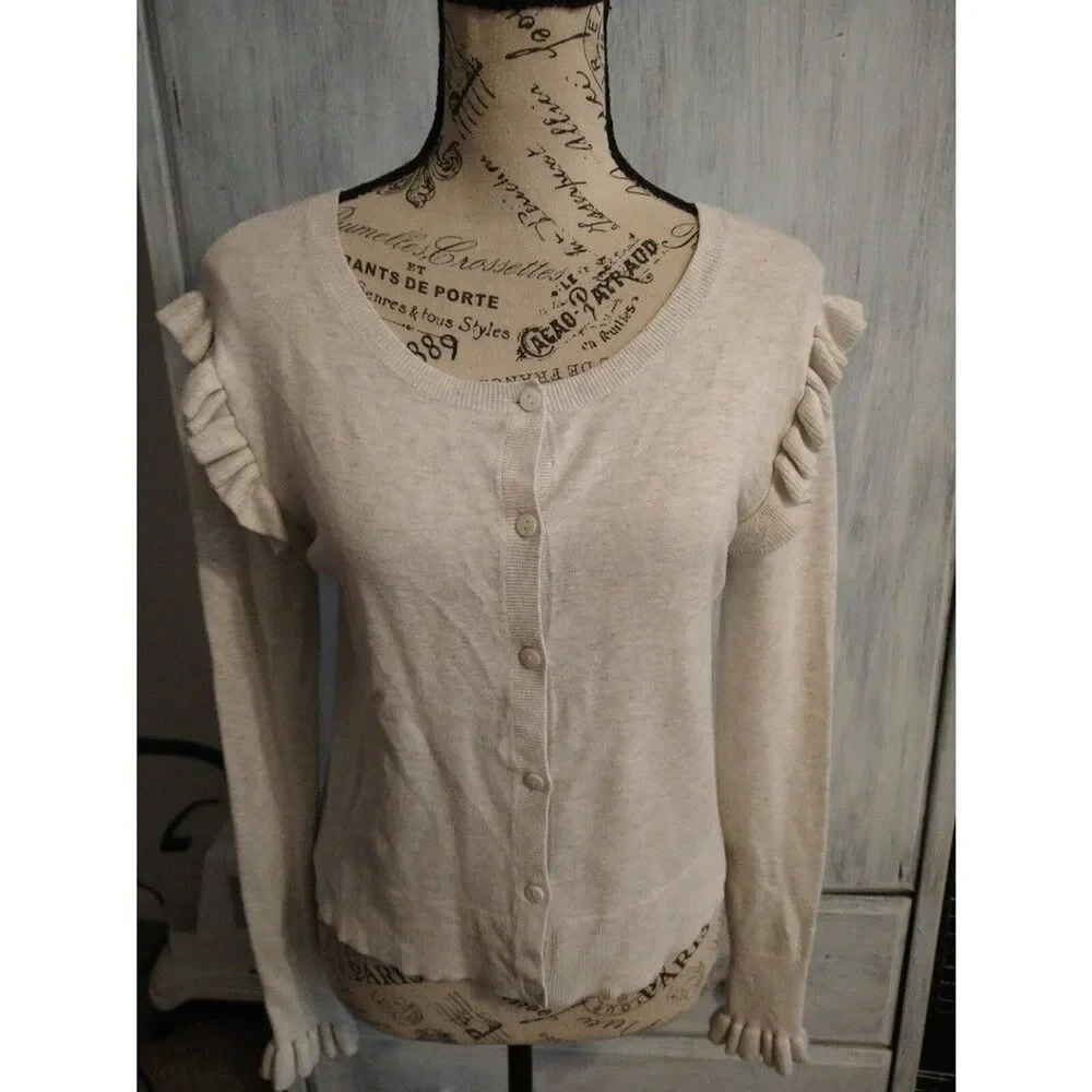 Zara ruffled Long sleeve cardigan Md Oatmeal Boho Beachy Cottagecore Feminine